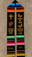 Cargar imagen en el visor de la galería, 2026 Le Agradezco - Cross Graduation Stole Sarape Sash PREORDER