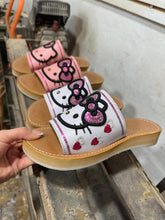Load image into Gallery viewer, Coquechito Sequin Corazones Rosita