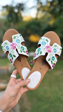 Load image into Gallery viewer, Viera - Clarissa Embroidered sandal
