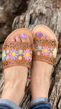 Cargar imagen en el visor de la galería, Angelica - Tan Leather Embroidered Sandals PREORDER