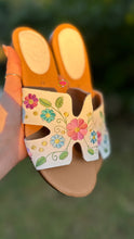 Load image into Gallery viewer, Viera - Clarissa Embroidered sandal