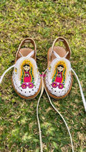 Load image into Gallery viewer, Virgencita White Lace Up