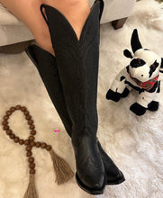 Cargar imagen en el visor de la galería, Botas Montana - Leather Boots