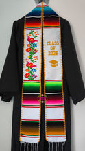 Cargar imagen en el visor de la galería, 2026 White Floral Tulipán w Gold - Graduation Stole Sarape Sash IN STOCK