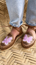 Load image into Gallery viewer, Laser butterfly Embroidered Lace Up Huaraches