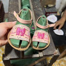 Cargar imagen en el visor de la galería, Coquette 3D- Pink Bow Buckle