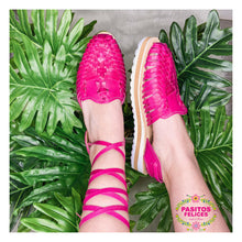 Load image into Gallery viewer, Black Platform Lace Up