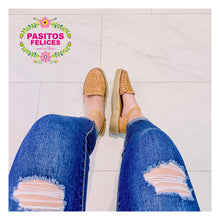 Cargar imagen en el visor de la galería, Girasol Yute - Sunflower Espadrille Buckle