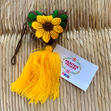 Load image into Gallery viewer, Sunflower hearts