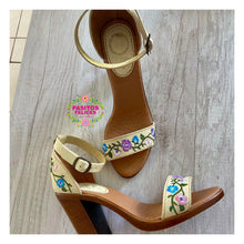 Load image into Gallery viewer, Primavera Heels - Cafe pastel