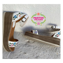 Load image into Gallery viewer, Primavera Heels - Cafe pastel