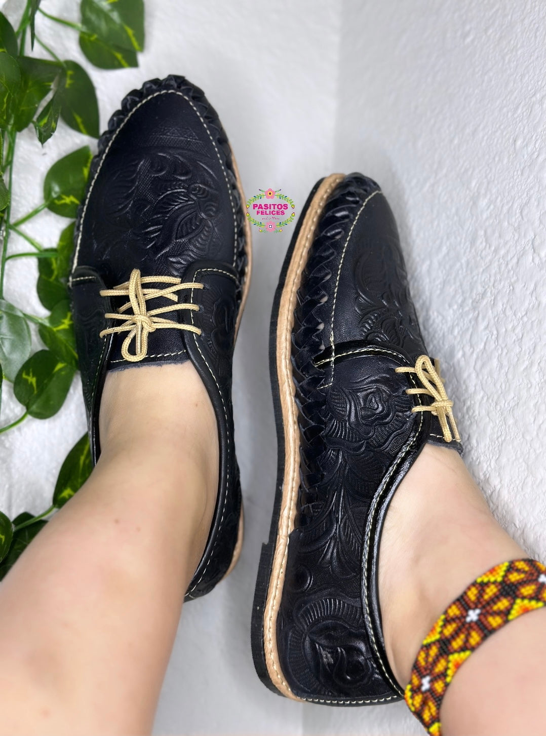 outfits with black huaraches