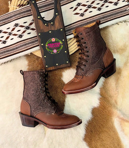 Botas Tacón Cubano  Lacer - Tan PREORDER