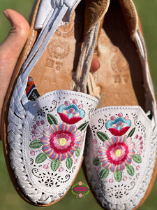 Berenice Embroidered Flats Huaraches