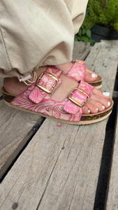 Carmen - Pink Tooled Leater Sandals
