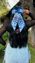Load image into Gallery viewer, Cowboys Blue Embroidered Bow - Moño Azul
