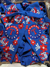Cargar imagen en el visor de la galería, Rangers Blue Embroidered Bow - Moño Azul

