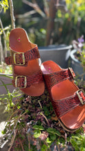 Load image into Gallery viewer, Otoño Corcho Fall Sandals
