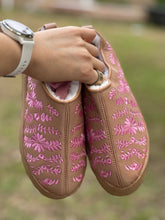 Load image into Gallery viewer, Conchita - Warm Pink Tan Warm
