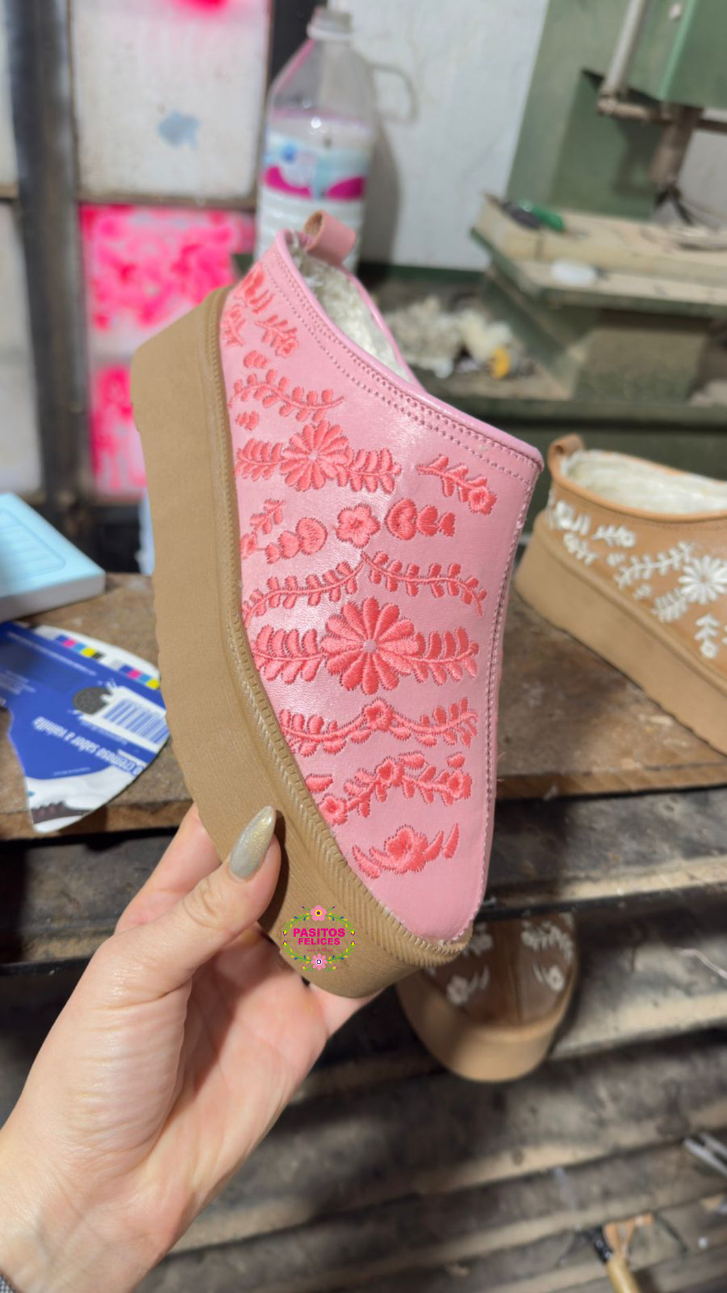 Conchita pink PREORDER