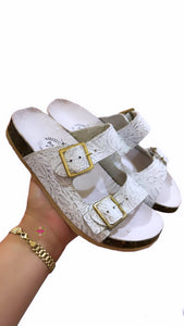 Corcho Sandals - White and Silver Tooled Sandals