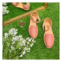 Load image into Gallery viewer, Mexico - Pink Tooled Leather Flats
