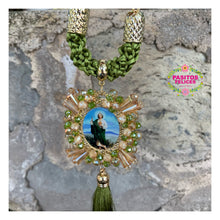 Load image into Gallery viewer, San Judas con Virgencita - St Jude and Virgin Mary Keychain and Car Blessing
