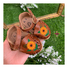 Load image into Gallery viewer, Embroidered Sunflower - Dark Tan Buckle
