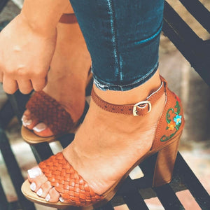 Garden - Tan leather embroidered Heels
