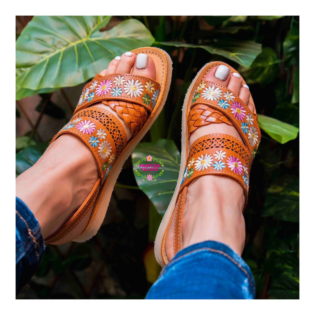 Trenzita Primavera- Embroidered Leather tan Sandals